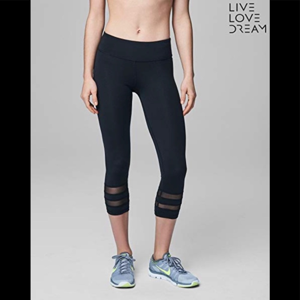 Live Love Dream Aeropostale Cropped Mesh Leggings